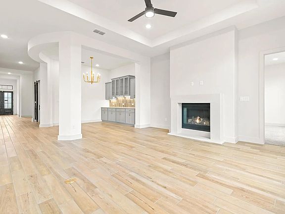 Hill M family room