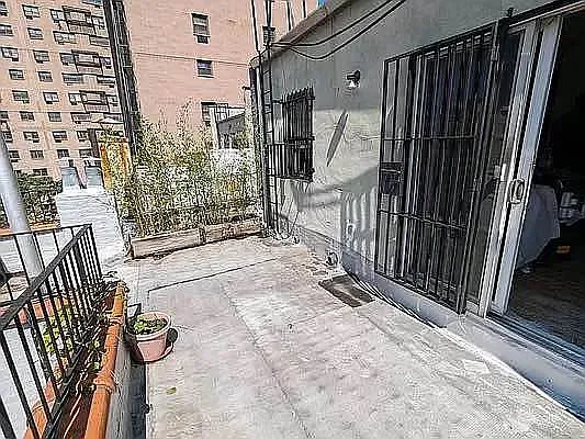 Rented by Guidance Realty Corp. | media 9