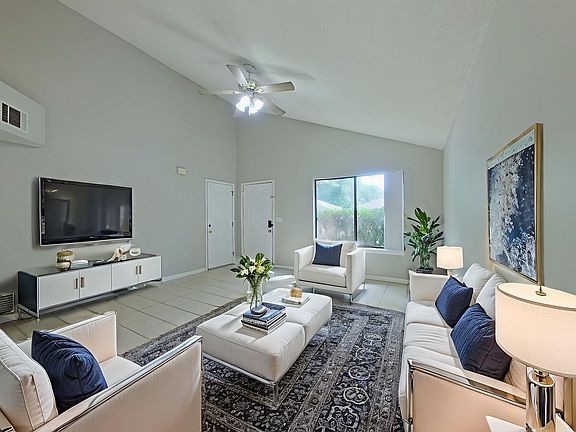 4-web-or-mls-3 Living Room-16 virtually staged_09172025