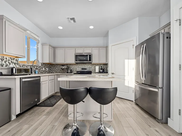 3830 E 3rd St #3102 — Photo 9