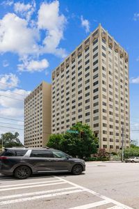 2479 Peachtree Rd NE APT 1305, Atlanta, GA, 30305