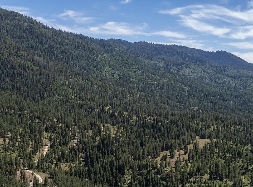 1st image of 24 Clear Creek Rd