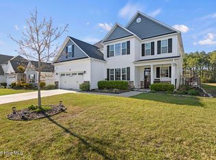 616 High Tide Dr, Sneads Ferry, NC 28460