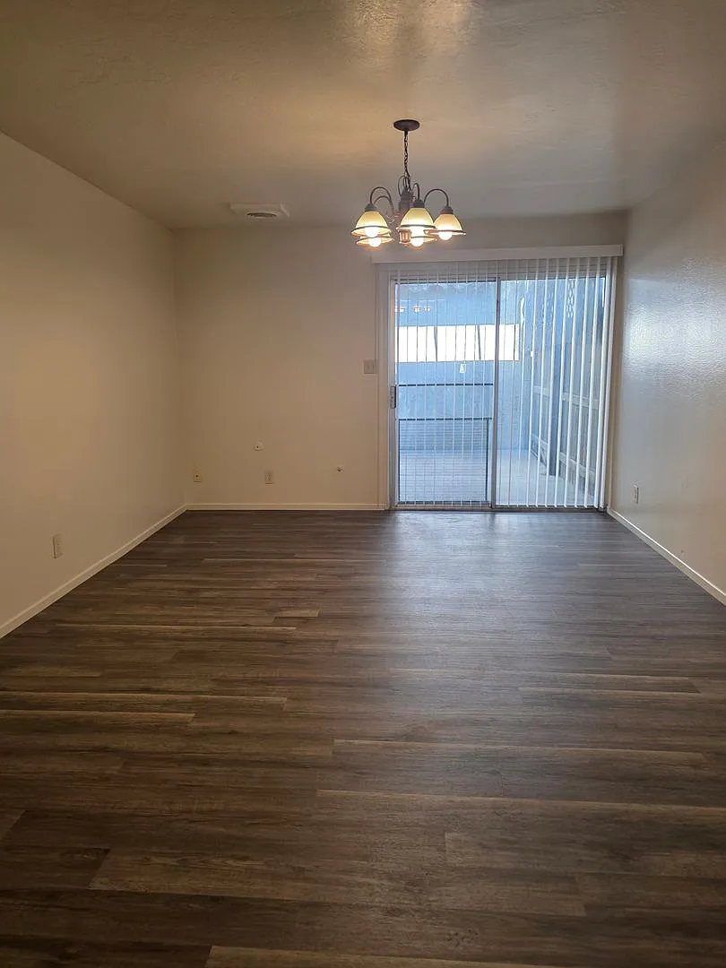 Ming Ave - 5909 #07-12 RB 323 — Photo 3