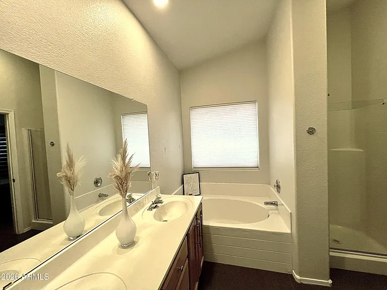 7709 W Wood Ln — Photo 14