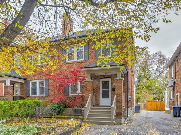 294 Saint Germain Ave, Toronto, ON M5M 1W3