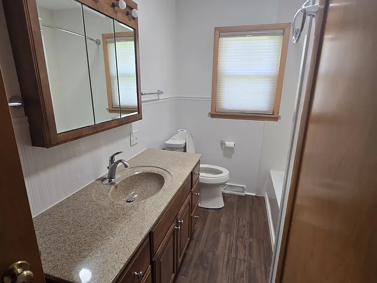 full bathroom main floor