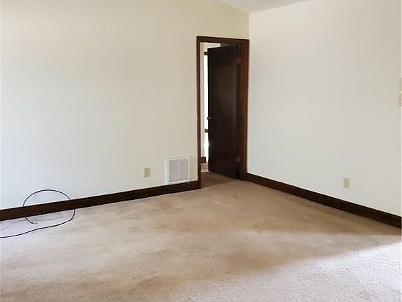 2nd image of 1013 Christina St