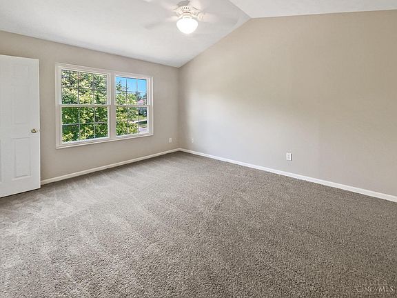 5th image of 10304 Menominee Dr