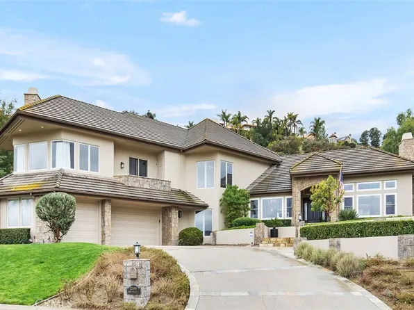 22499 Bear Creek Dr S, Murrieta, CA 92562