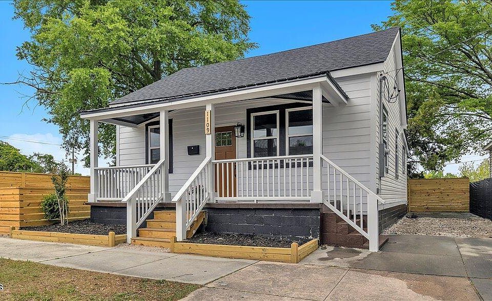 1st image of 1109 Dock Street