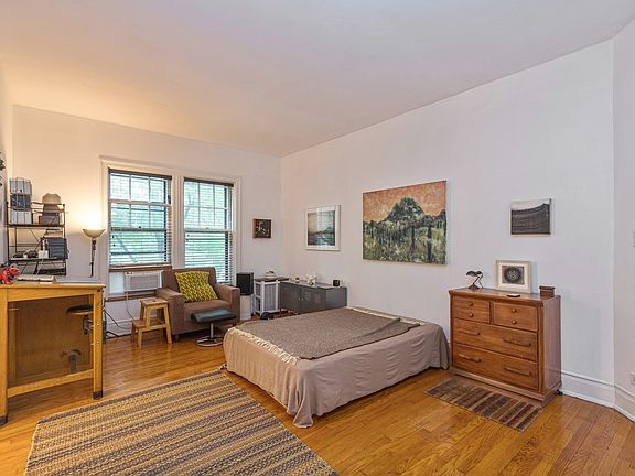 5th image of 5100 S Hyde Park Blvd Unit 2F