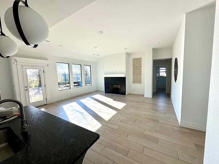 67 W Chikasaw Rd — Photo 2