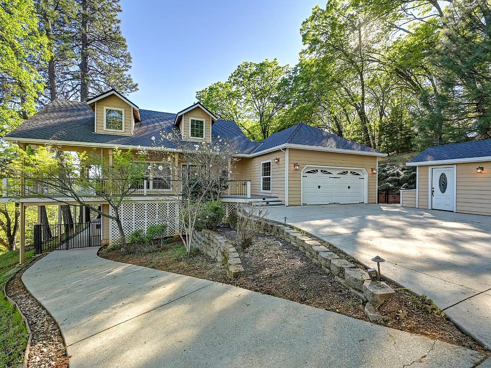 1st image of 20312 Wolf Creek Rd