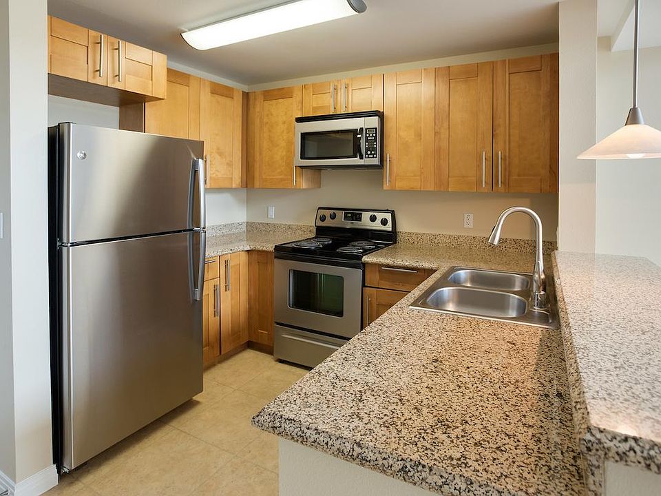 2nd image of 1300 W 2nd St #365