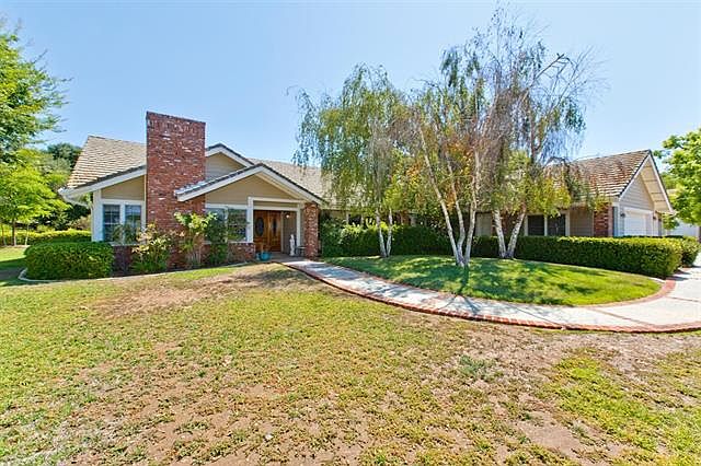1st image of 14625 Oak Knoll Ln