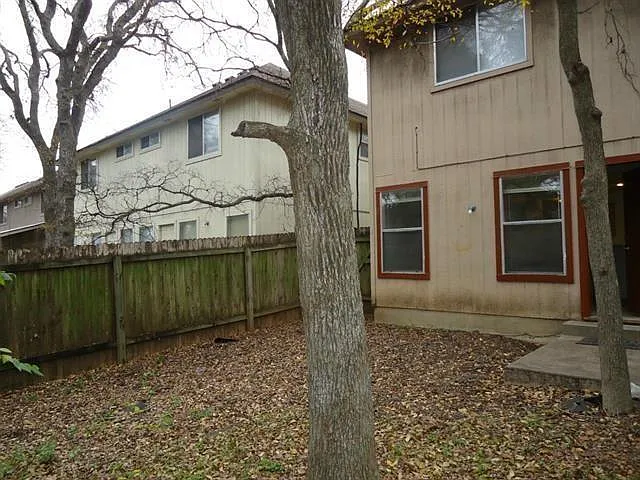 9627 Sugar Hill Dr #B — Photo 30