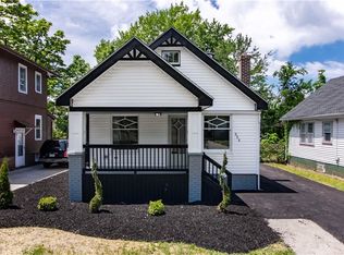 954 Whitby Rd, Cleveland Heights, OH 44112