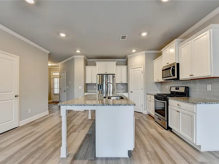 2408 Morgan Creek Rd — Photo 11