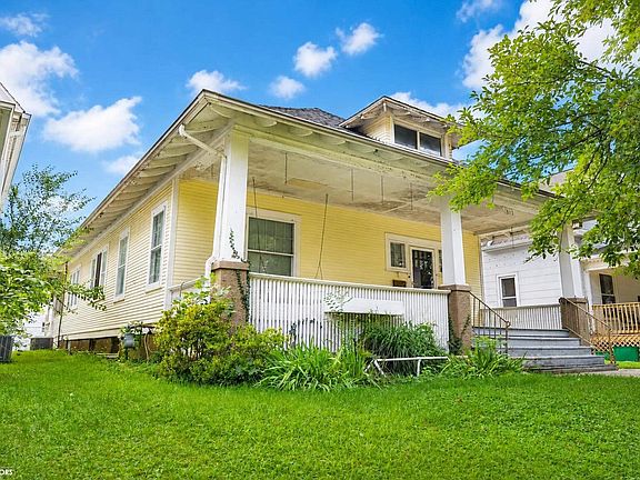 2nd image of 1613 Madison Ave