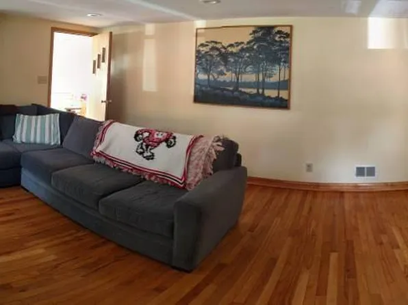 (undisclosed Address), Madison, WI 53715
