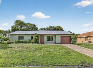 2252 SE Aneci St, Pt Saint Lucie, FL 34953