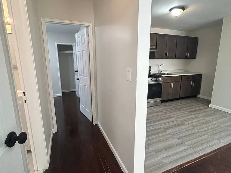 18 Hampton Rd #B10 — Photo 12