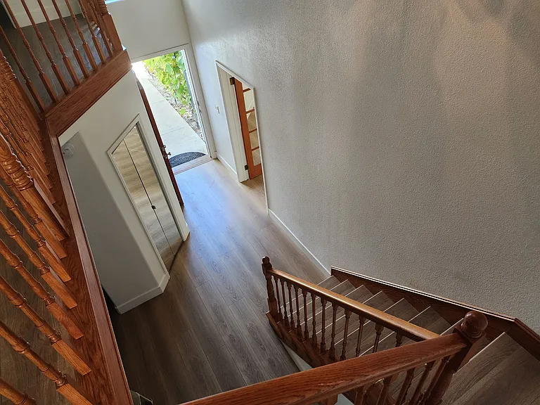 121 Kellog Ave — Photo 17