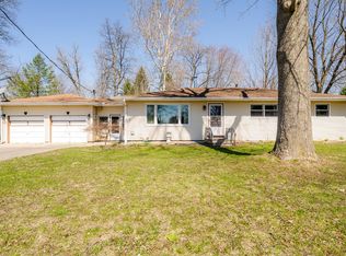 7117 Little Paw Paw Lake Rd, Coloma, MI 49038