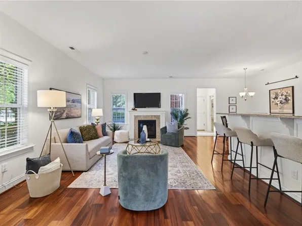 816 Great Marsh Ave, Chesapeake, VA 23320