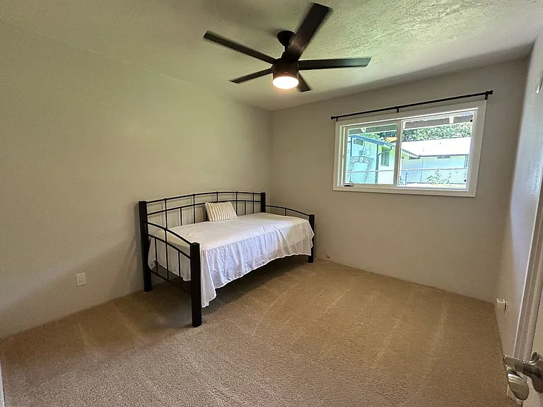 166 Makalani St — Photo 15