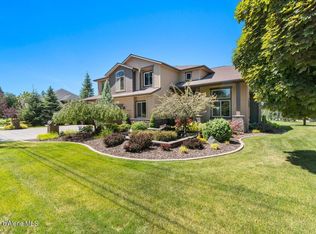 9945 N Strahorn Rd, Hayden, ID 83835