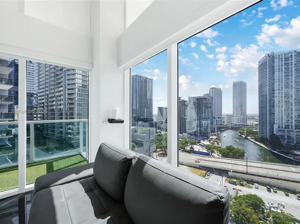 41 SE 5th St APT 1116, Miami, FL 33131