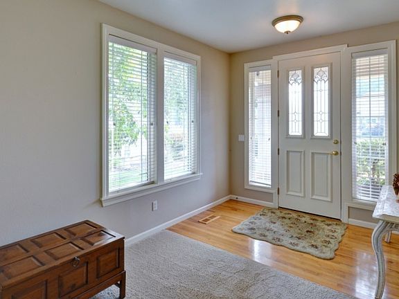 3rd image of 281 Princeville Dr