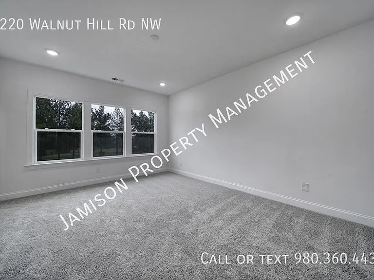 9220 Walnut Hill Rd NW — Photo 19