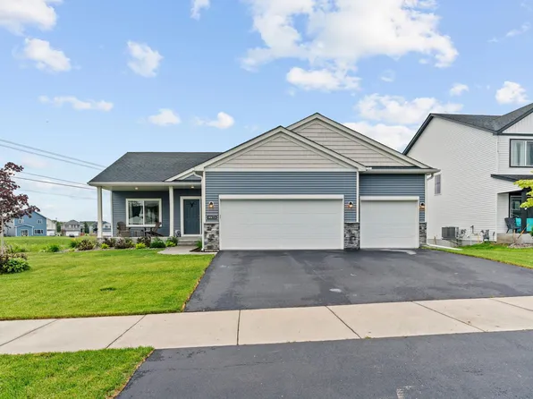 9973 32nd St NE, Saint Michael, MN 55376