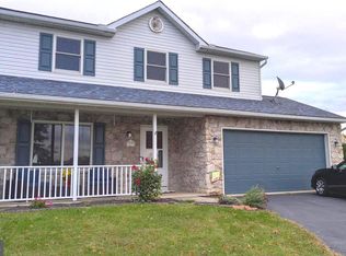 1033 Whitford Dr, Reading, PA