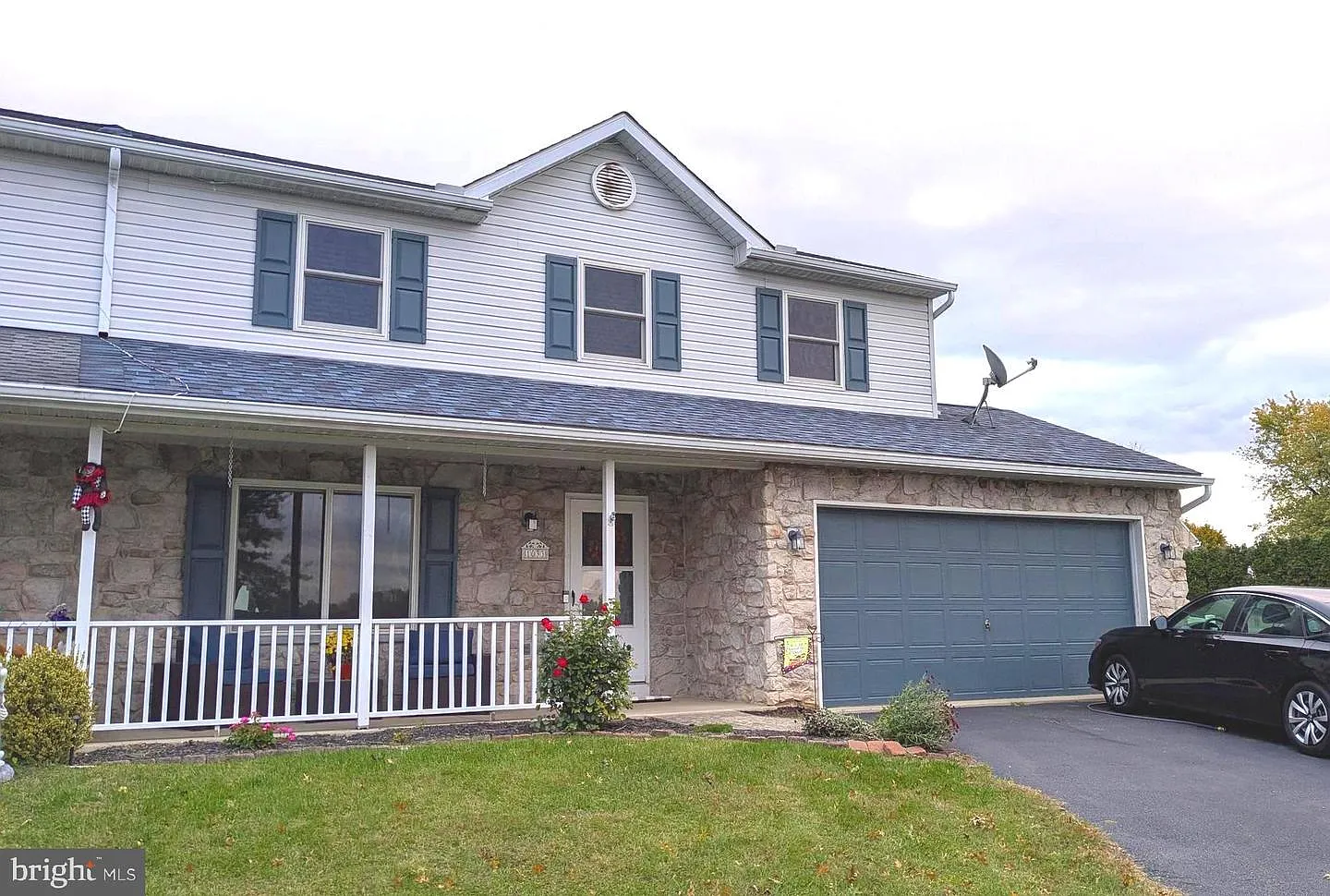 1033 Whitford Dr photo 1