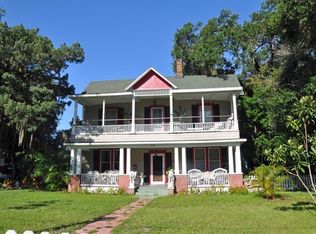 528 Ball St, New Smyrna Beach, FL 32168