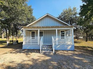 510 S Waco St, Groesbeck, TX 76642