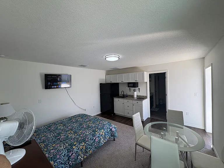 3051 SE East Blackwell Dr — Photo 5