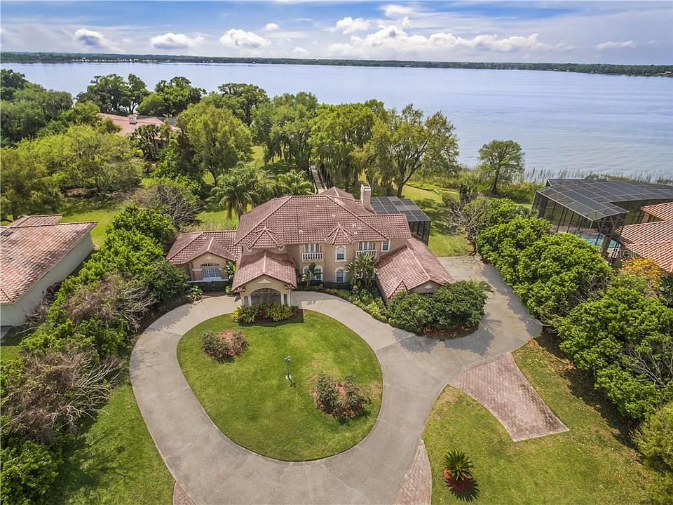 1st image of 3520 Lakeshore Dr