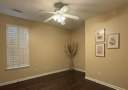 216 Carriage Hills Cir — Photo 9