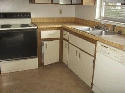 1st image of 1714 NE 28th Pl