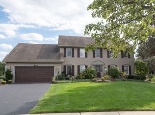 1466 Terrance Dr, Naperville, IL 60565