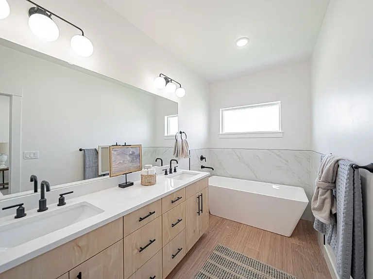 1668 Weatherwood Dr — Photo 14