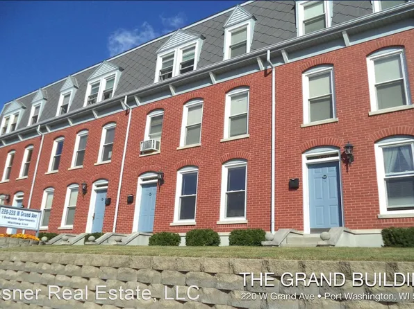 220-228 W Grand Ave #8497721, Pt Washington, WI 53074