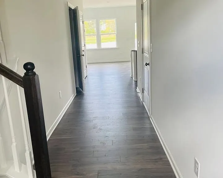 265 Hank Way — Photo 4
