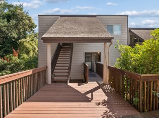 7557 N Edgewater Ave, Portland, OR 97203