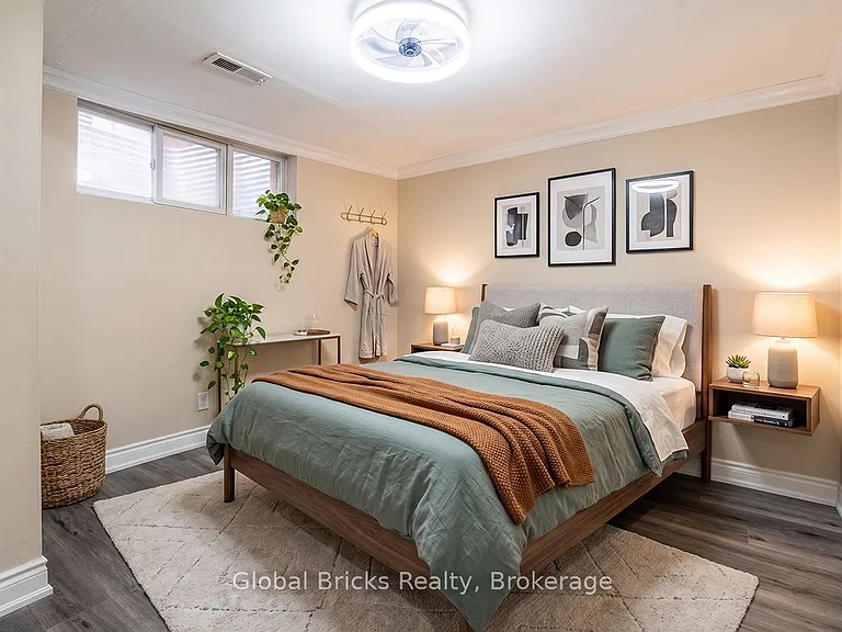 2936 Windjammer Rd — Photo 24